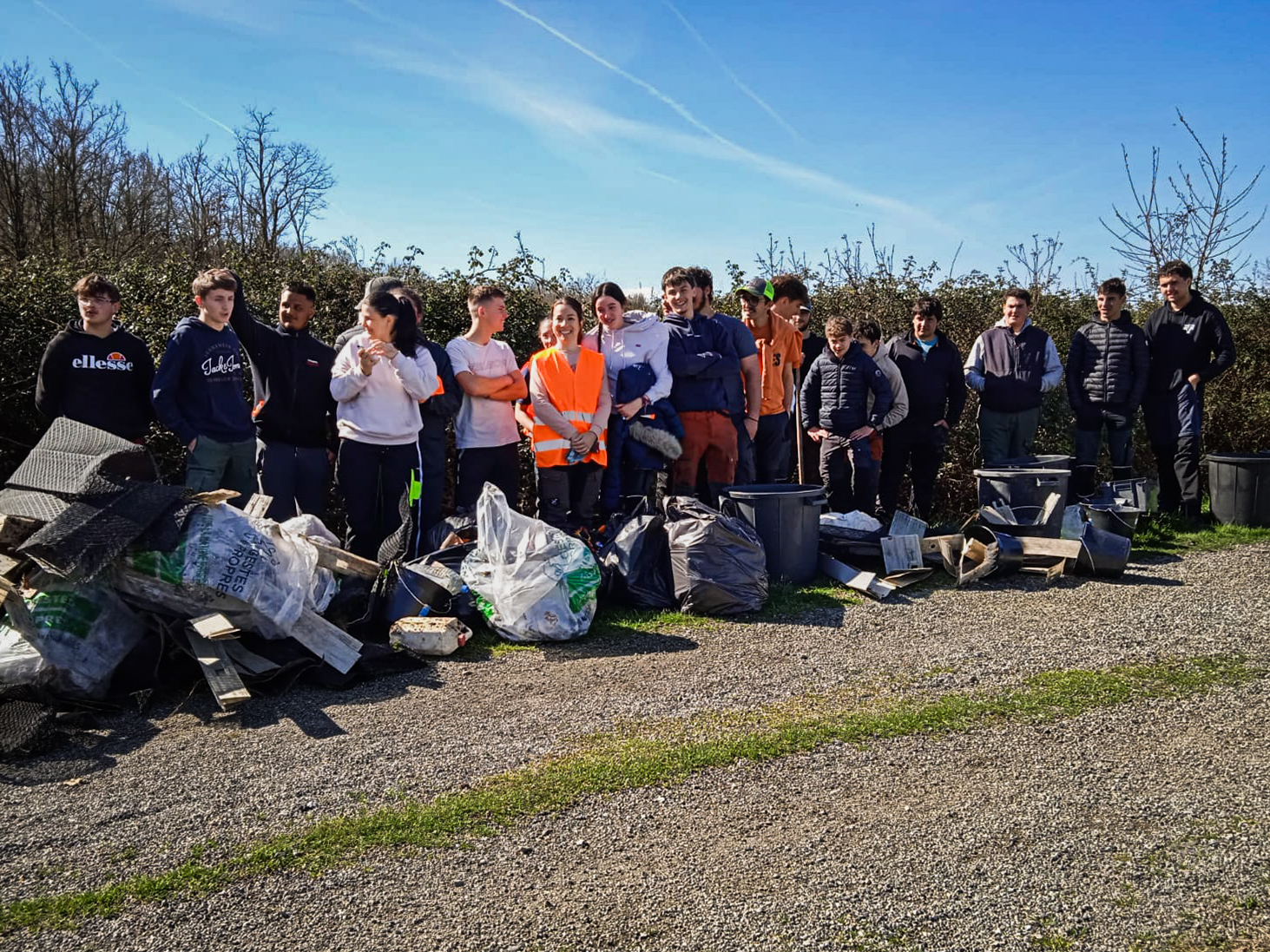 CFA-CFPPA65 Des apprentis du CFA CFPPA 65 engagés pour une nature plus propre